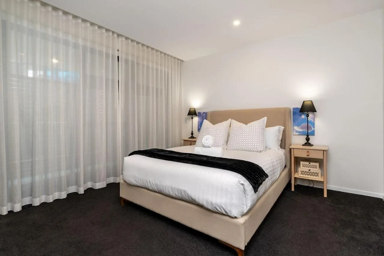 Kingston Foreshore Apt
