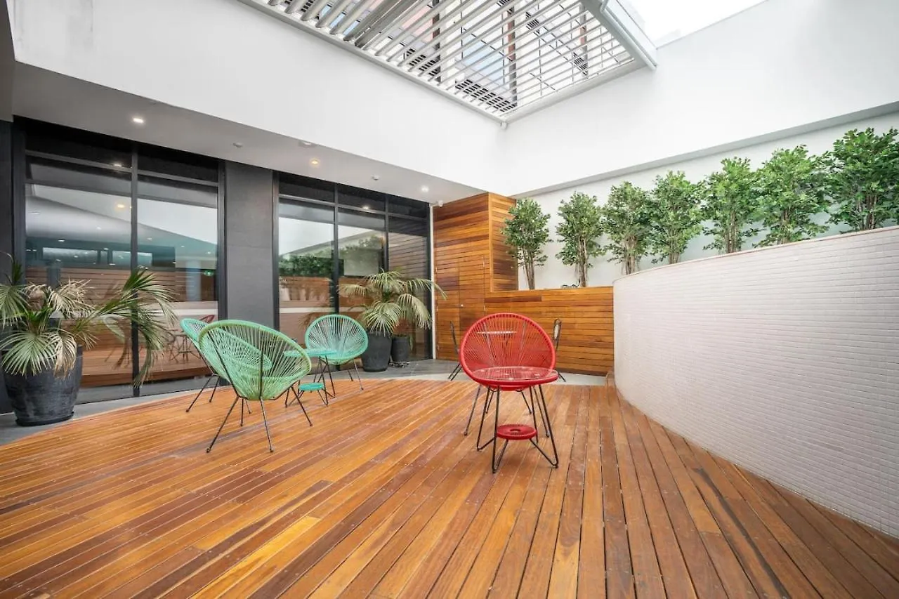 Kingston Foreshore Apt 0*,